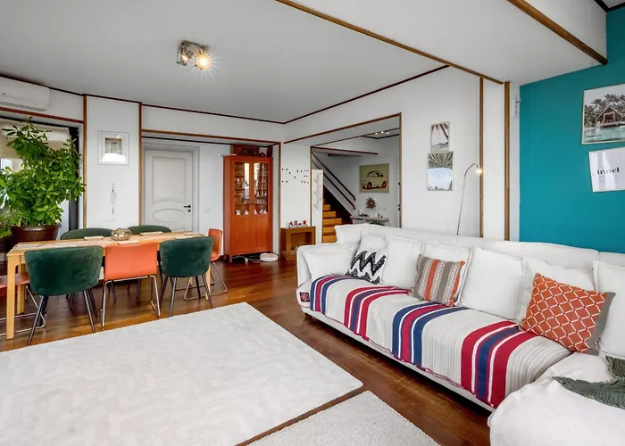 Luxurious Downtown Penthouse With Spectacular Panorama * Bucareste