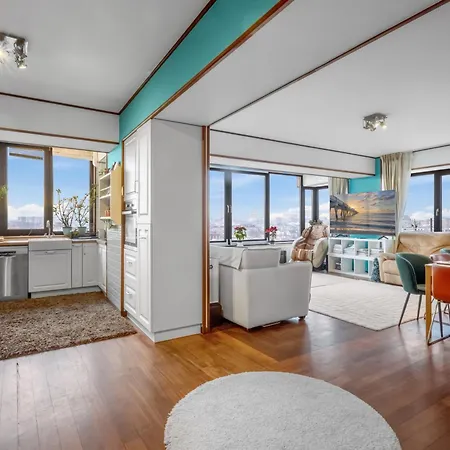 Luxurious Downtown Penthouse With Spectacular Panorama Apartment Bukarest