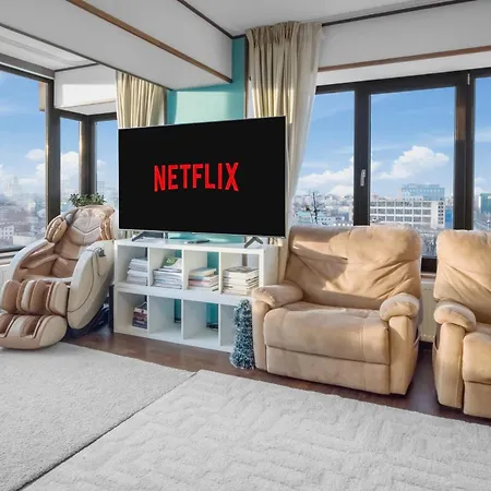 Luxurious Downtown Penthouse With Spectacular Panorama Apartment