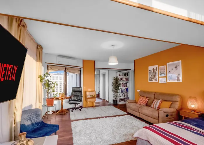 Luxurious Downtown Penthouse With Spectacular Panorama شقة