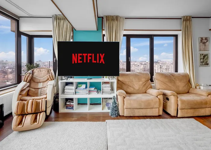 Luxurious Downtown Penthouse With Spectacular Panorama