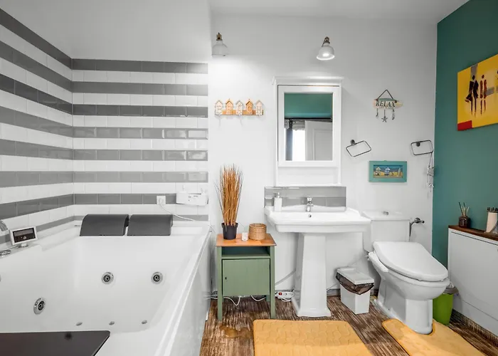 Luxurious Downtown Penthouse With Spectacular Panorama Apartman