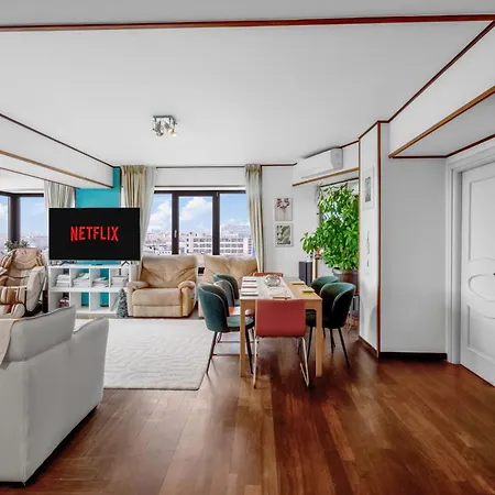Luxurious Downtown Penthouse With Spectacular Panorama Daire