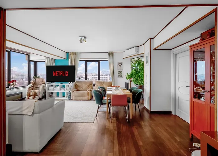 Luxurious Downtown Penthouse With Spectacular Panorama 公寓